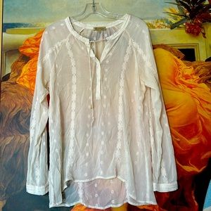 Democracy embroidered blouse size medium